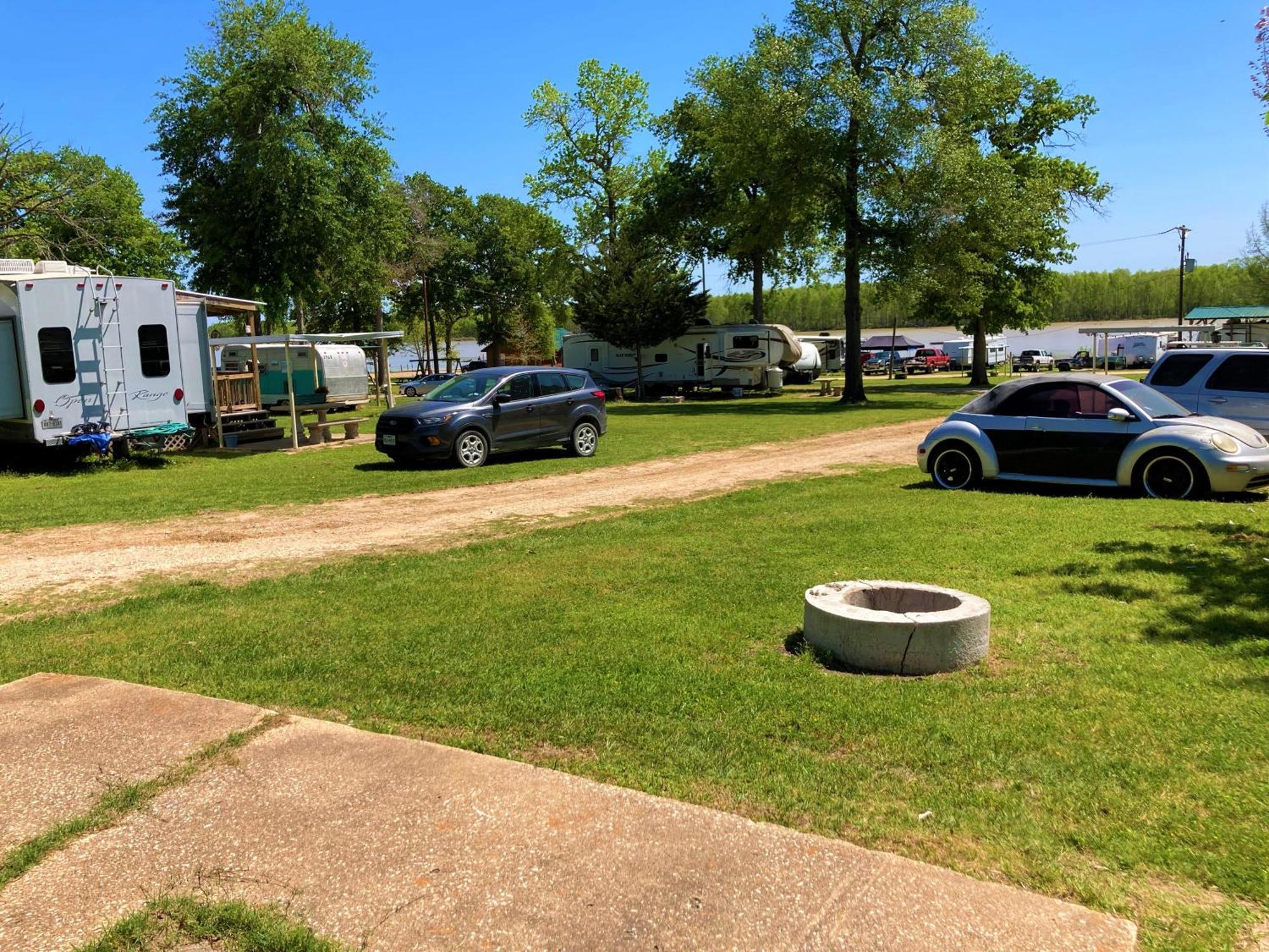 Campsite Outback And Marina